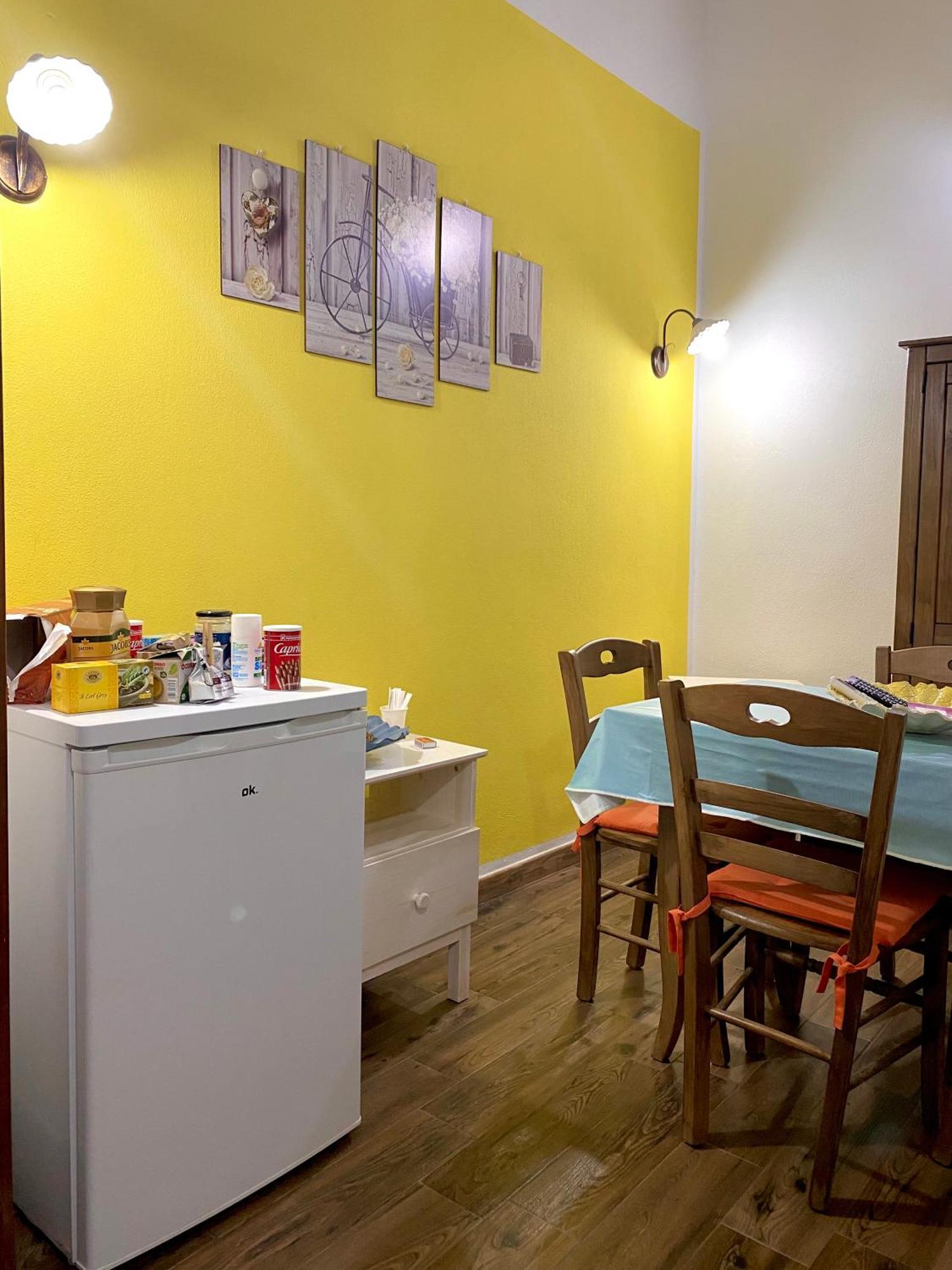 Dani'S House Hotel กาญารี ภายนอก รูปภาพ